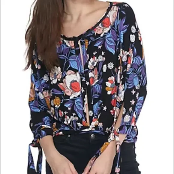 Free People Printed Keepin' On Top - Picture 2 of 7